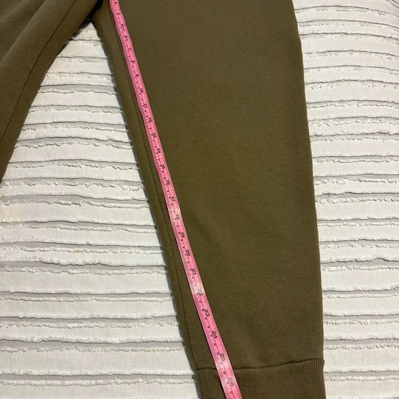 Zenana Outfitters Olive Fleece 2PC Sweatshirt and Pants Set - Picture 5 of 12